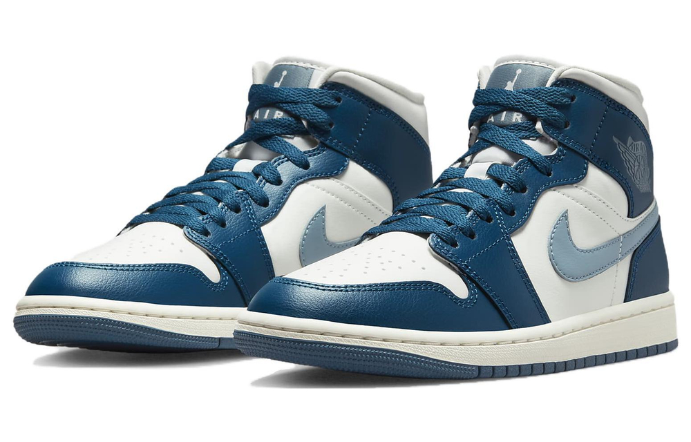 Кроссовки Jordan Air Jordan 1 Mid "Sky J French Blue" (Женская размерная сетка)