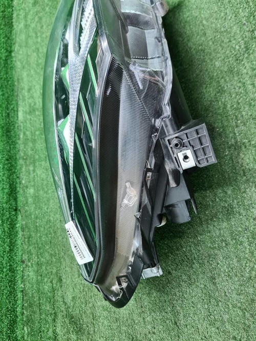 Фара правая Haval Jolion (2021-н.в.) LED