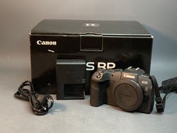 Canon EOS RP 4.605 кадров