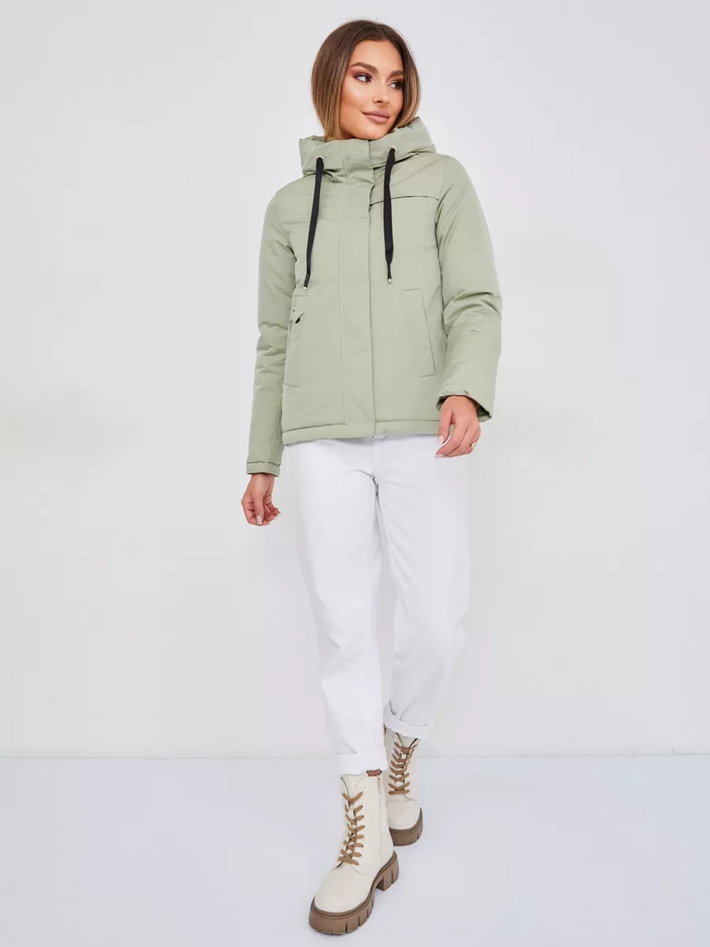 Куртка демисезонная больших размеров с капюшоном