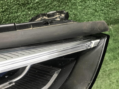 Битая Фара правая BMW 8er G14 G15 G16 18-22 Laser