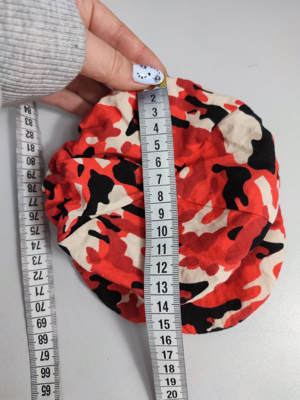 Кепи с принтом на 0-3 месяца