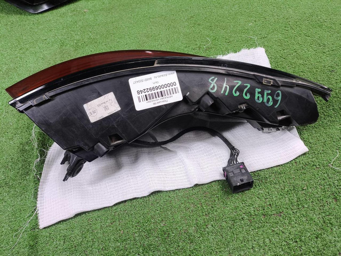 Фонарь левый внешний Porsche Macan 95b (2018-н.в.)