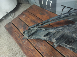 Решетка переднего бампера Kia Cerato 4 (BD) 21-нв Б/У Оригинал 86539M6510