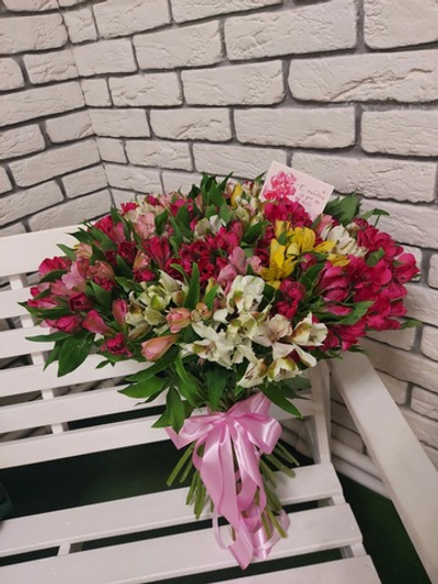 Королева цветочного бала