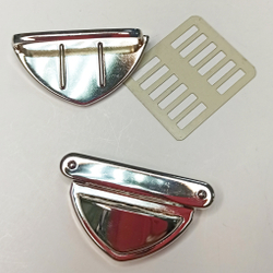 Замок-защелка на зажимах 52*35 Серебро