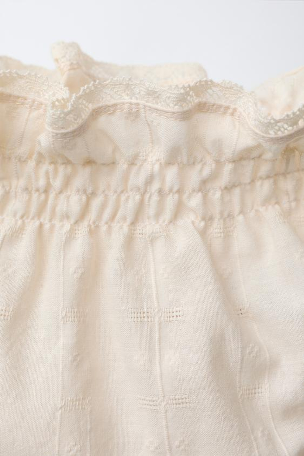 ZARA КРУЖЕВНЫЕ ТРУСЫ, ЭКРЮ