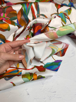 Плательно-блузочный поплин с рисунком (100%хлопок, Жемчужный белый фон/яркие фломастерные цветы, 150, 150 гр/м2)