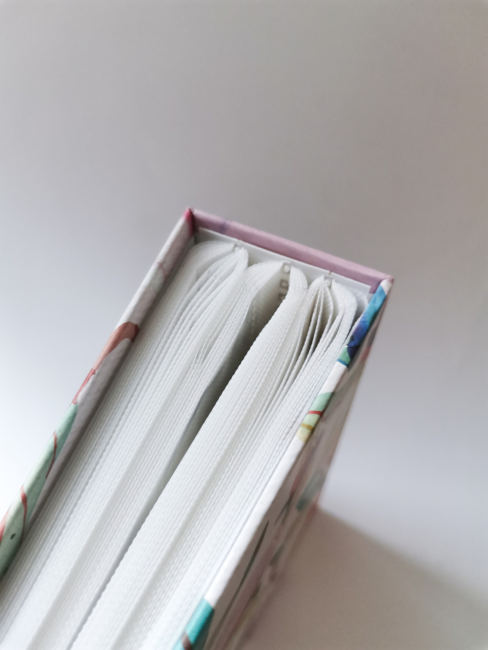 Фотоальбом на 100 фото 10х15 см, пластик. листы flora art Магнолия