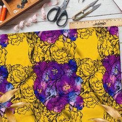 Ткань блэкаут сине-фиолетовые цветы на жёлтом