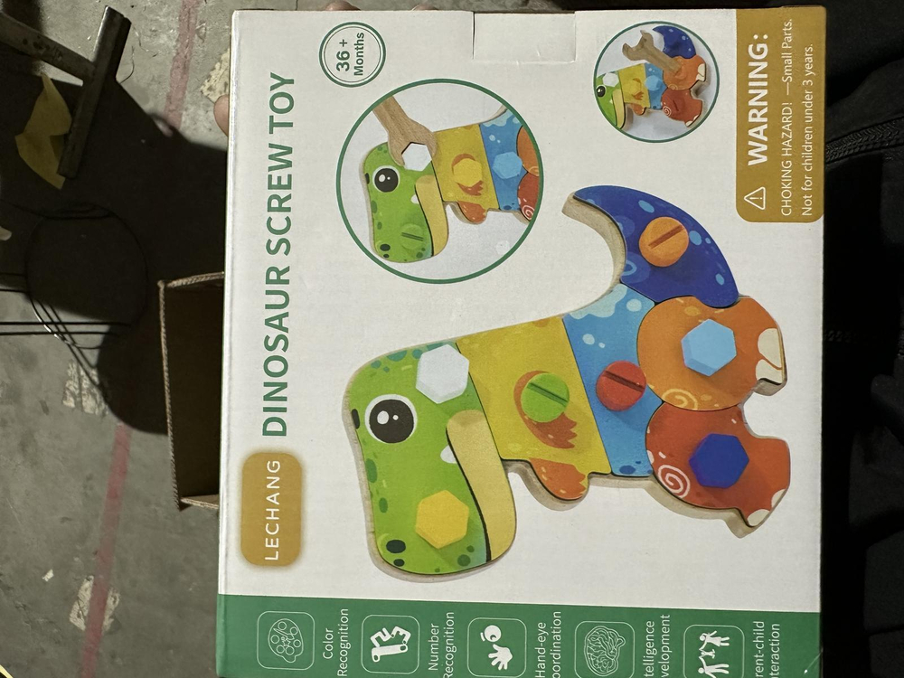 Конструктор деревянный с болтами Динозаврик 15 дет, коробка C-41944