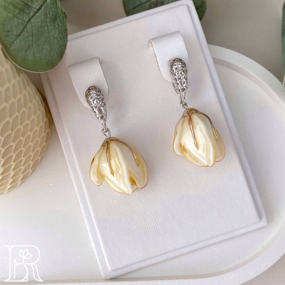 LEFIREL' Серьги серебряные женские "Энель" с цветами из муранского стекла / ювелирные украшения из родированного серебра 925