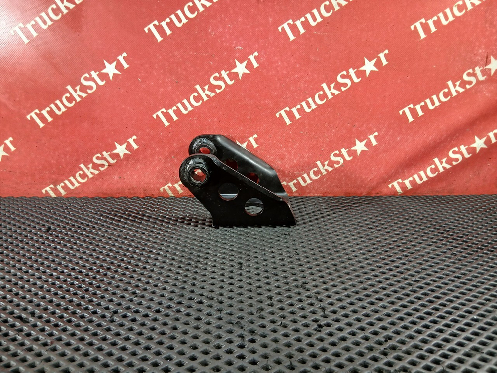 Кронштейн амортизатора заднего 2022г