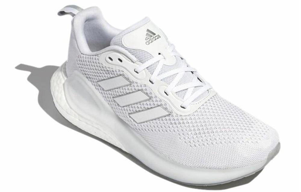 Кроссовки Adidas Alphalava
