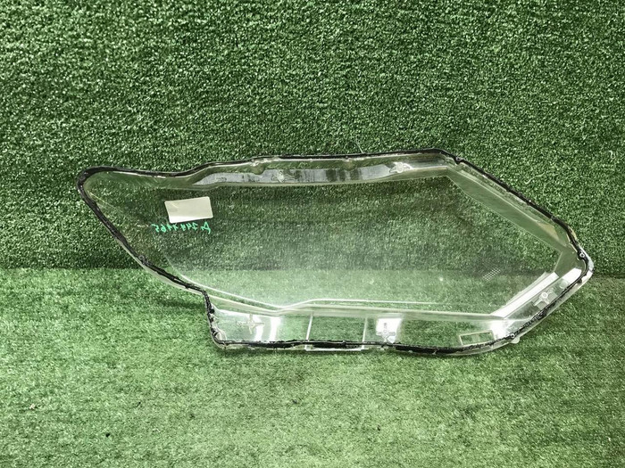 Стекло фары левое Nissan X-Trail Т32 (2017-2022)