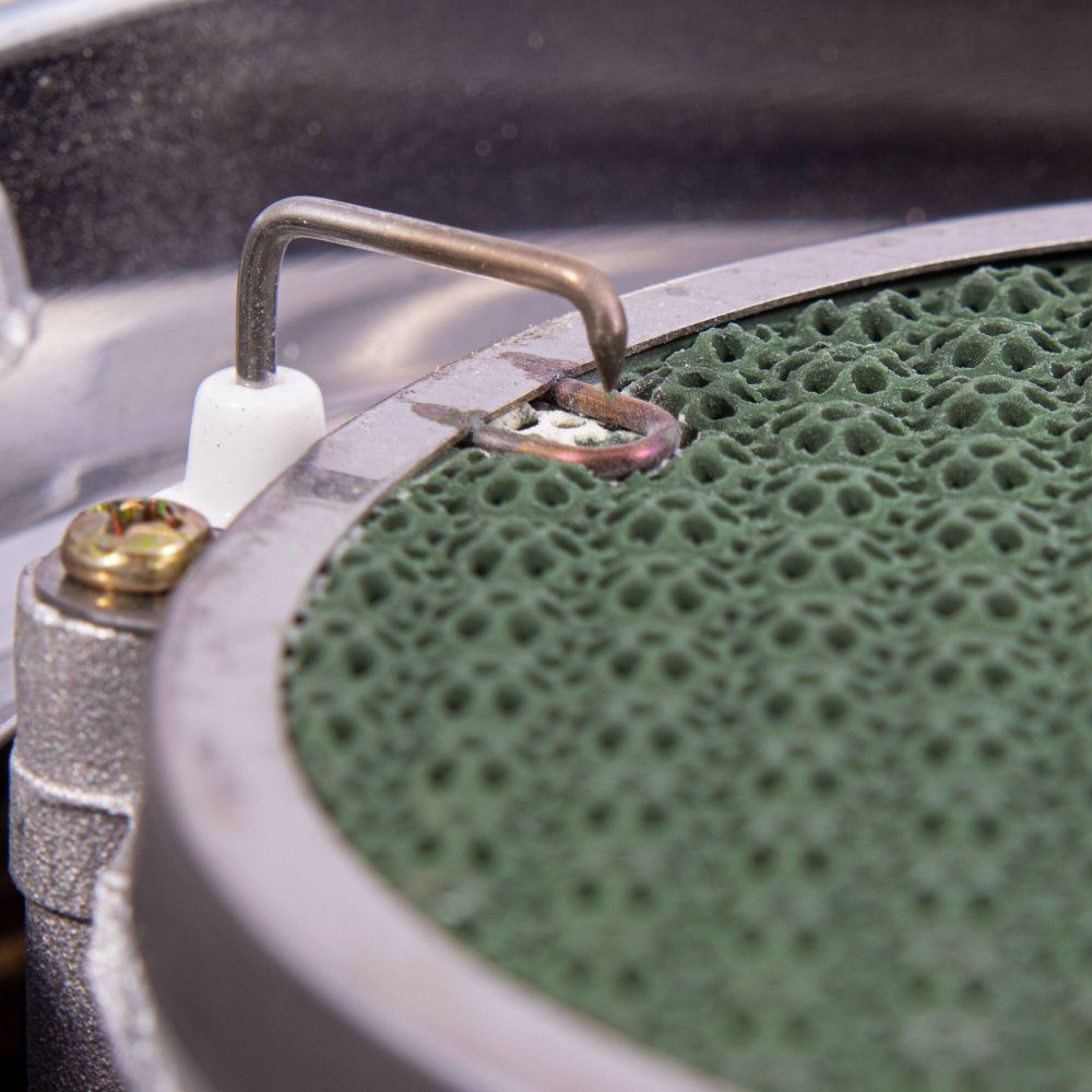 Плита наст. газовая &quot;СЛЕДОПЫТ - UltraEffect&quot;, керам. (с переходником)/6/