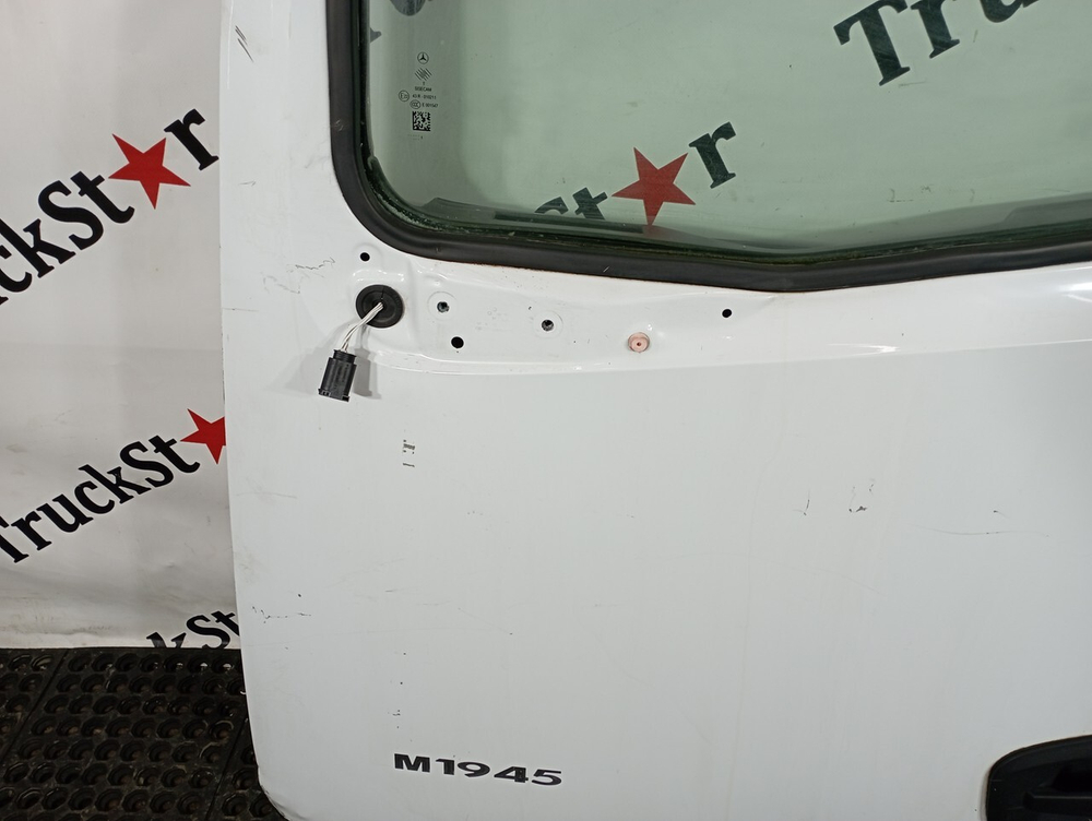 Дверь левая 2022г.