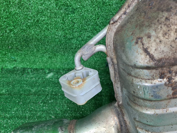 Глушитель Jaguar F-PACE (2016-н.в.)