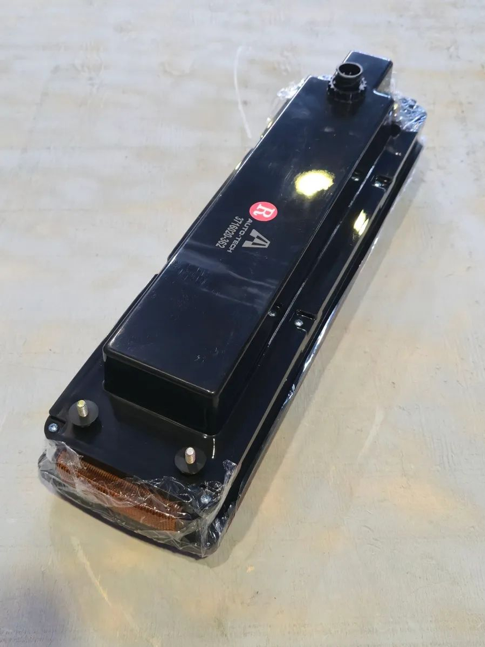 Фонарь задний левый FAW J6 (АТ2063) (AVTO-TECH)
