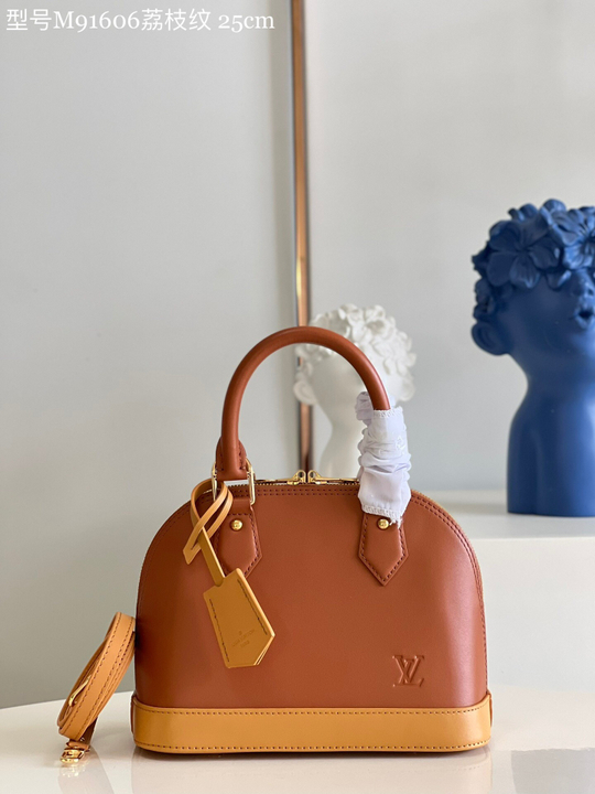 Louis Vuitton Alma BB