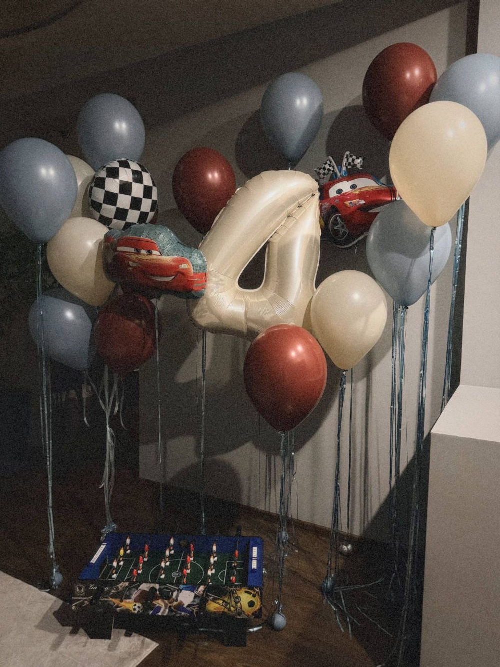 Воздушные гелиевые шары Тачки Молния Маккуин/машина песок/мерло/пыльно голубой №4791