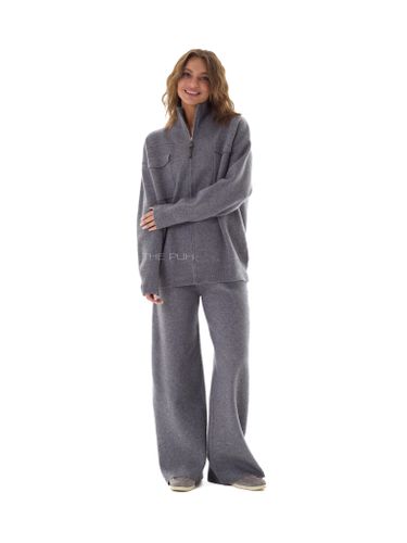 Трикотажный костюм с карманами темно-серого цвета