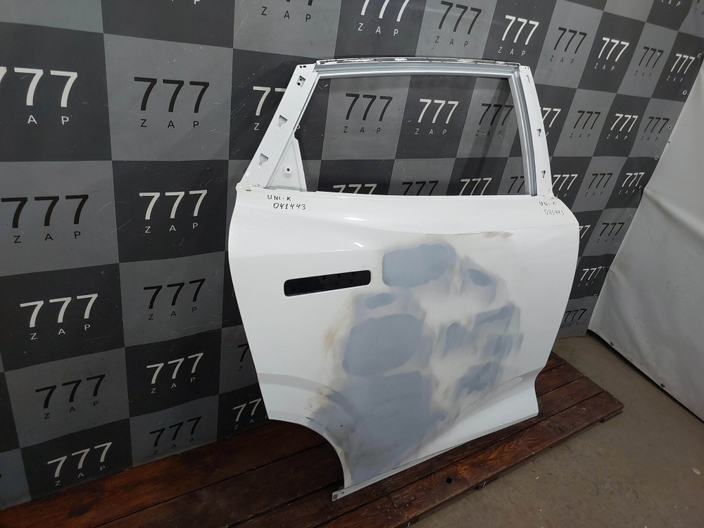 Дверь задняя правая Changan UNI-K 20-нв Б/У Оригинал CD569F2701031301