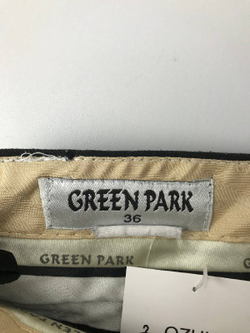 Бриджи Green Park с пуговицами 42 размер