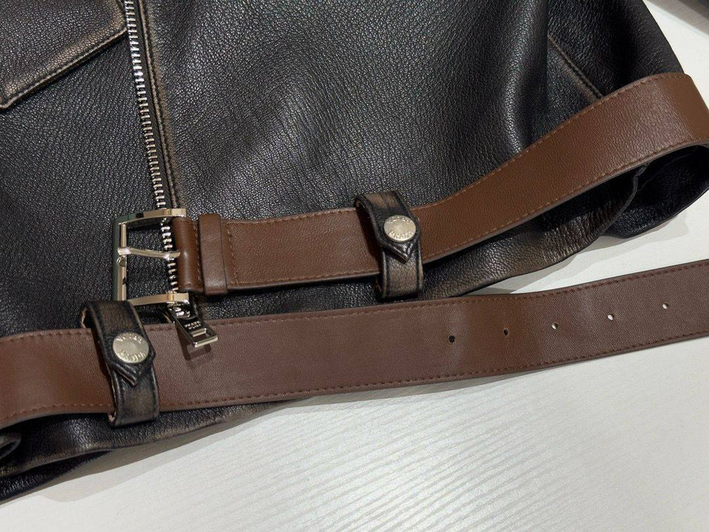 Кожаная куртка Prada