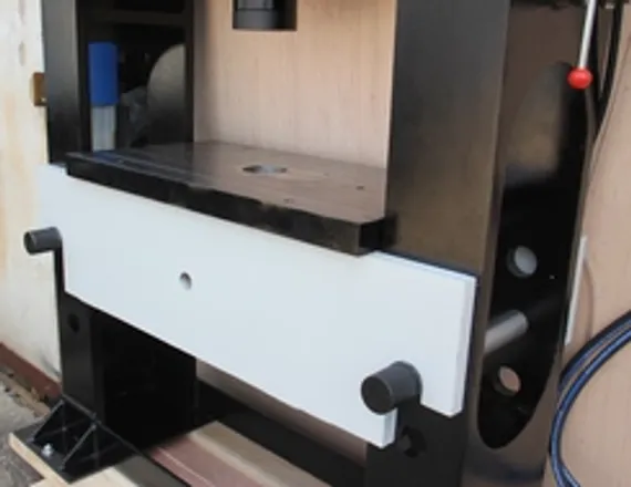 Домкрат Holmatro HJ 25 G 15 SN с блокировочной гайкой и гравитационным возвратом