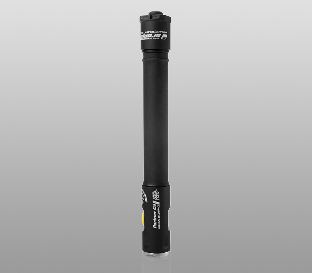 Тактический фонарь Armytek Partner C4 Pro
