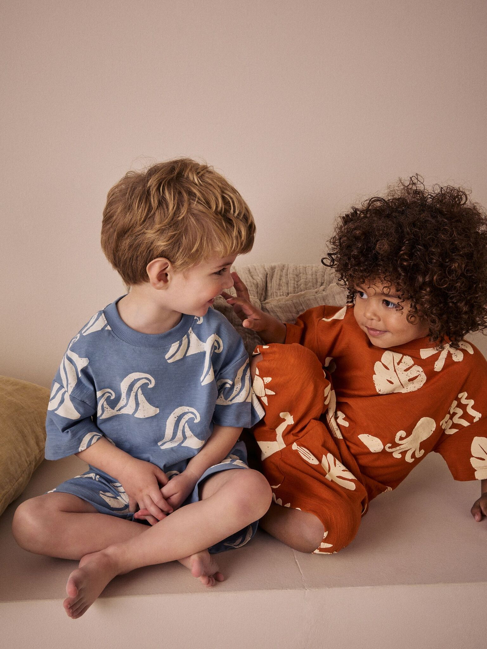 Пижама для мальчика Next AC0-920, 3 шт., Кирпичный, Синий, Горчичный