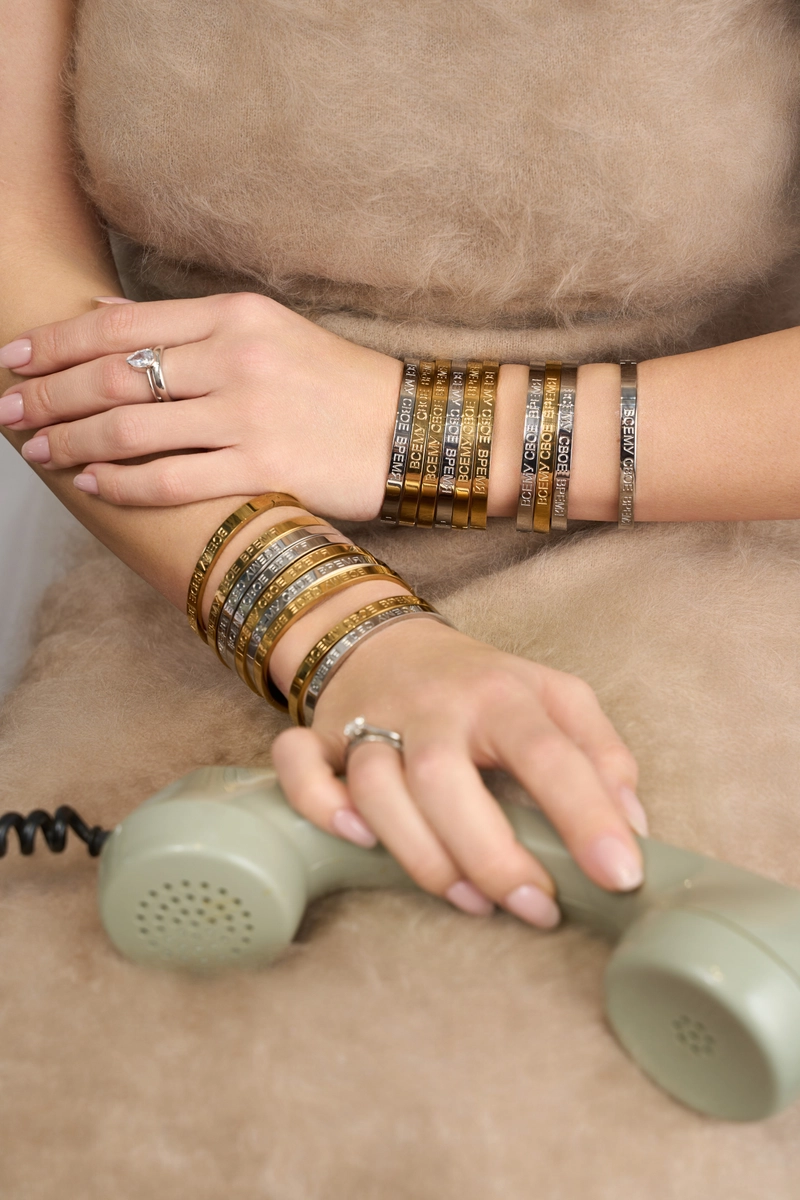 Браслет Всему свое время – Золото