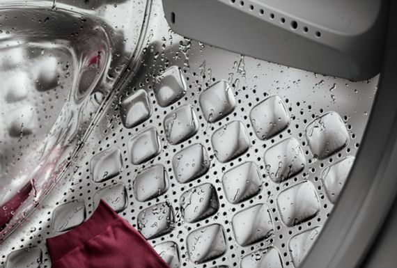 Стиральная машина AEG LFR73864BE