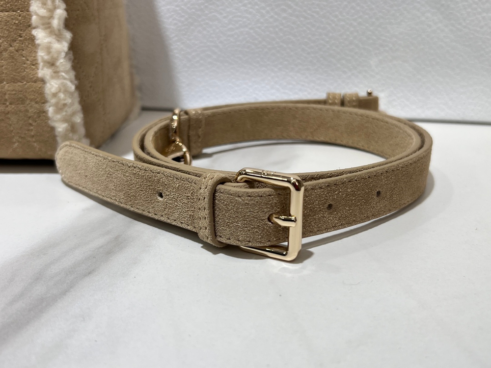 Christian Dior Lady Dior 24 cm