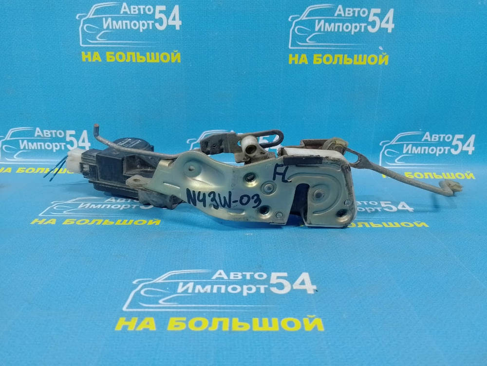 Замок двери передней левой MITSUBISHI CHARIOT 1991-1997