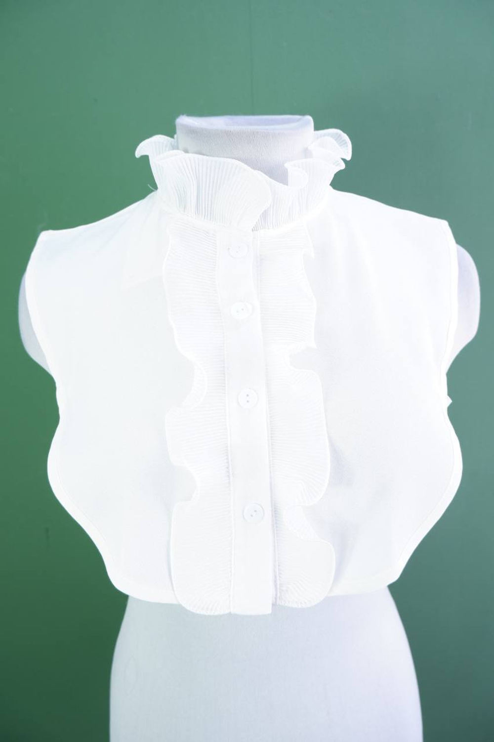 Топ идеально под джемпер или жакет, маркировка 165-92а, визуально на 46 размер