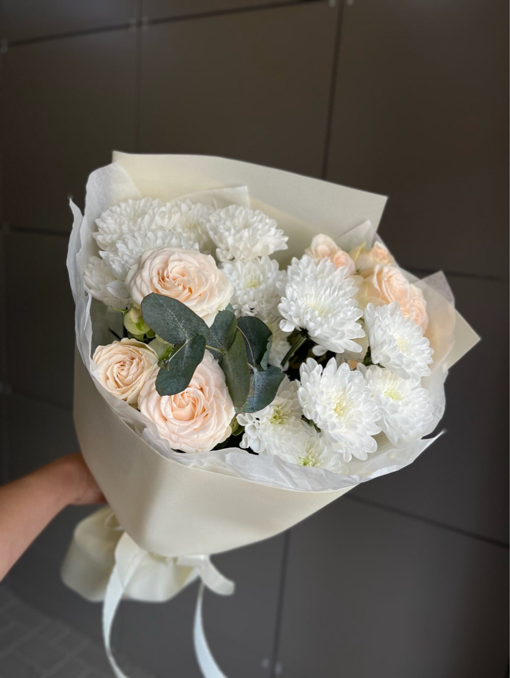 МИКС  хризантемы и кустовые розы