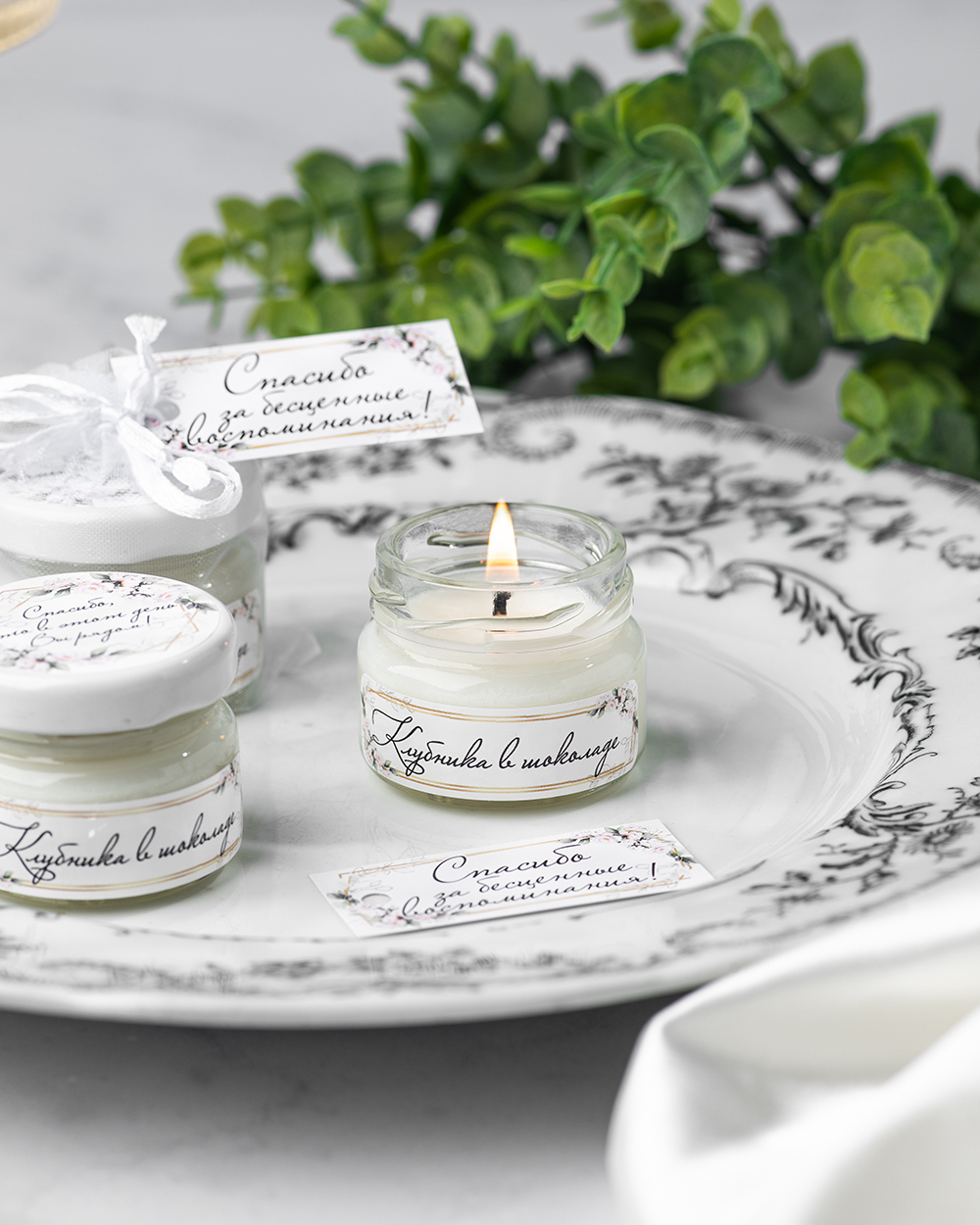 Свеча-бонбоньерка в подарок гостям