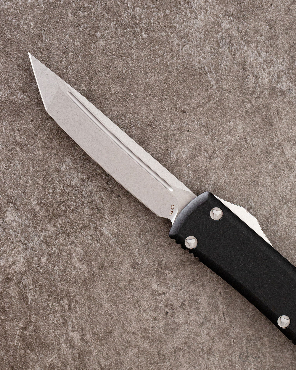 Автоматический складной нож SteelBro Ultra T/E Stonewash Tanto VG10 123-10 (черный)