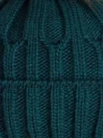 Шапка зимняя для мальчика на завязках и снуд