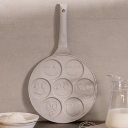 СКОВОРОДА AGNESS "СМАЙЛ"ДЛЯ ОЛАДИЙ С АНТИПРИГАР.ПОКРЫТИЕМ ДИАМЕТР=26.5 СМ.(КОР=6ШТ)