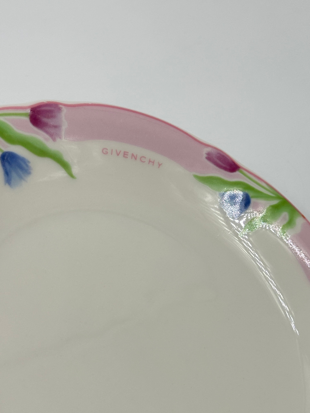 Тарелка 16см с розовой каймой Givenchy by Yamaka