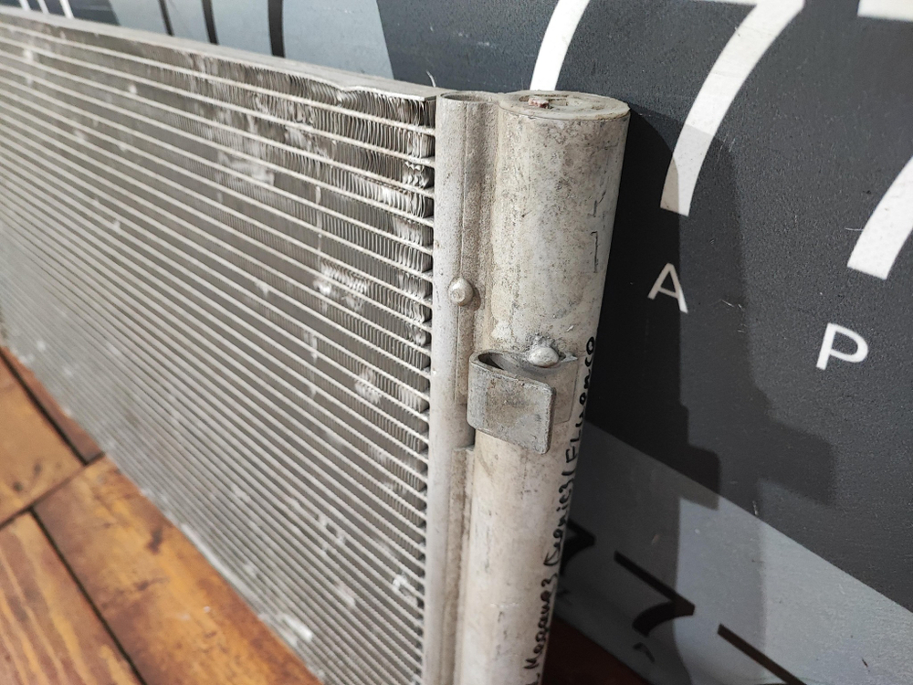 Радиатор кондиционера Fluence, Megane 3 БУ Оригинал 921009956R