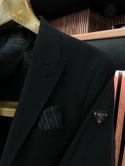 Пиджак Prada