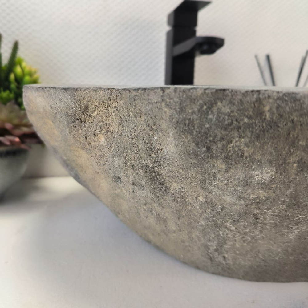 Раковина из речного камня RS63590 (44*41*15) 0122