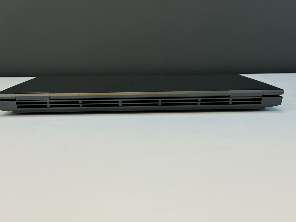 Игровой Ноутбук HP Omen 15 en10009ur Ryzen 9 5900HX/16GB(RAM)/1TB(SSD)/RTX3070(8GB)/IPS/2K(2560x1440)/165Hz/Win11Home