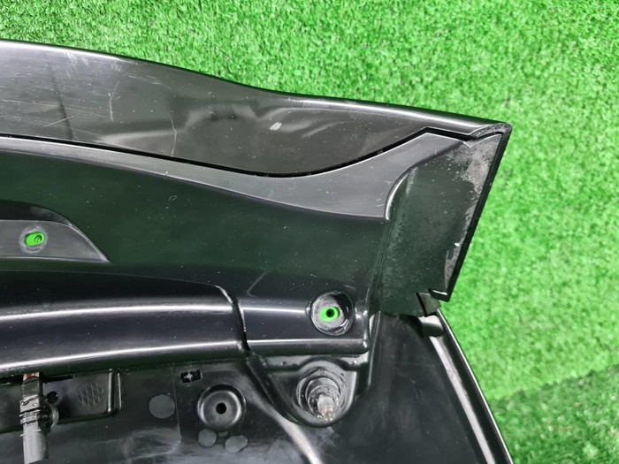 Спойлер крышки багажника RR Vogue 4 L405 (12-22)