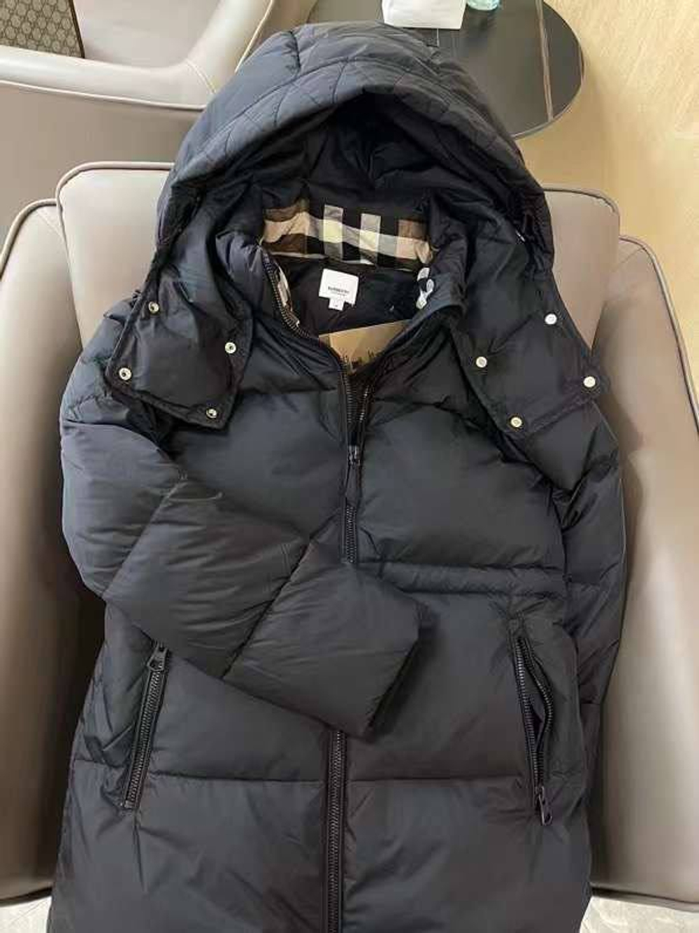 Пуховик Burberry