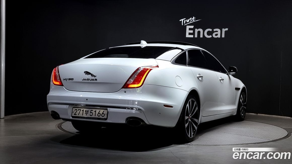 Jaguar All New XJ 3.0D XJ50 LWB (12.2019)